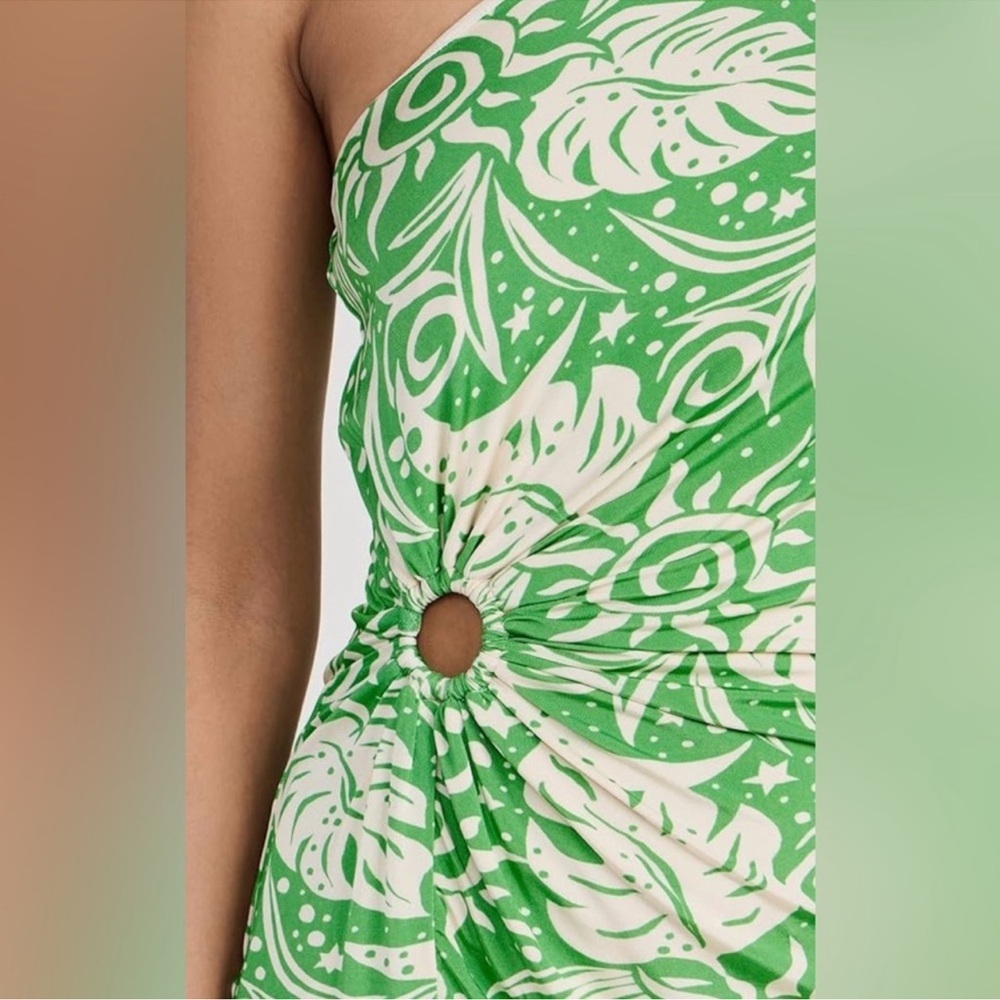 Saylor Kaegan One-Shoulder Dress in Kermit – Size M - Picture 4 of 14